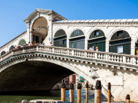 Venecijos lankytinos vietos - Rialto tiltas