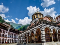 Bulgarijos lankytinos vietos - Rilos vienuolynas
